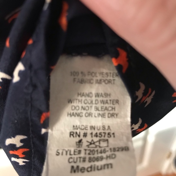 Anthropologie Blouse with tiny bird pattern, cute! - Picture 4 of 5